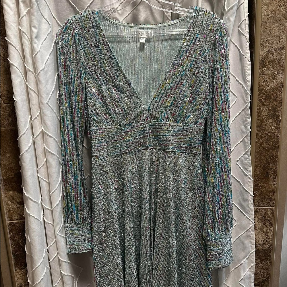 Elegant Sequin Dress in Silver and Blue